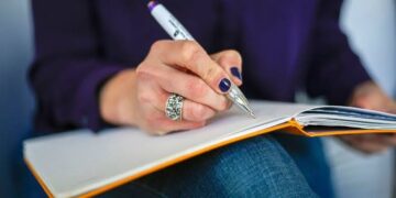 Goal Setting; How to Set Goals and Achieve Them on Time